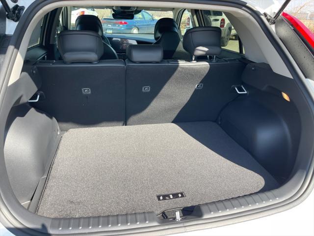 new 2025 Kia Niro car, priced at $30,579