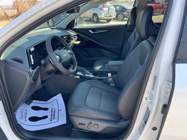 new 2025 Kia Niro car, priced at $30,579