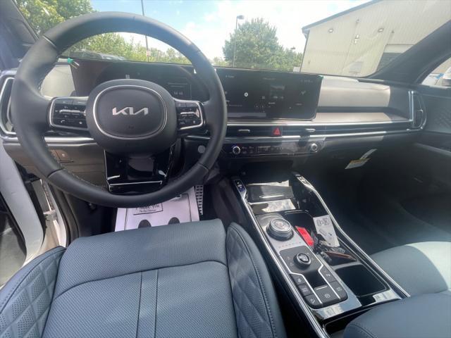 new 2025 Kia Sorento Hybrid car, priced at $49,719