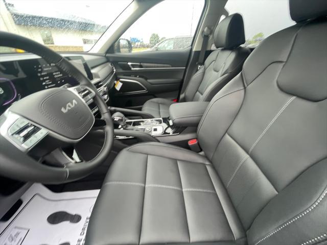 new 2025 Kia Telluride car, priced at $44,129