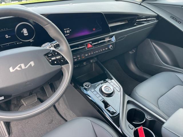 new 2025 Kia Niro EV car, priced at $35,369