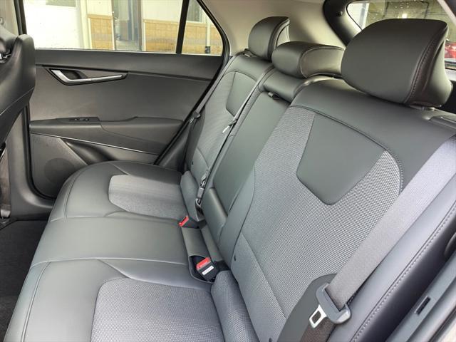 new 2025 Kia Niro EV car, priced at $35,369