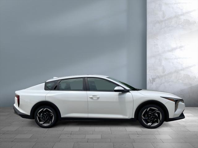 new 2025 Kia K4 car, priced at $25,959