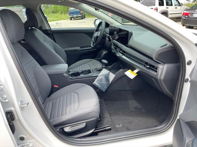 new 2025 Kia K4 car, priced at $25,959