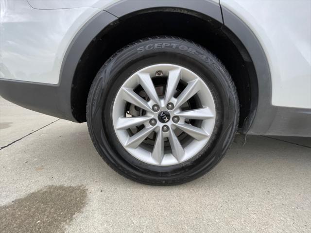 used 2020 Kia Sorento car, priced at $15,970