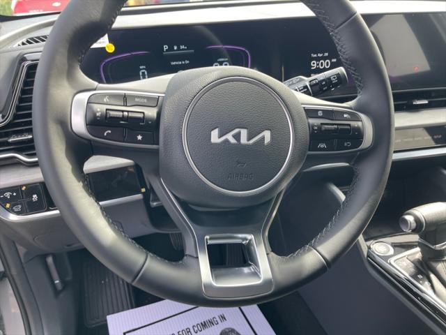 new 2025 Kia Sportage car, priced at $36,524
