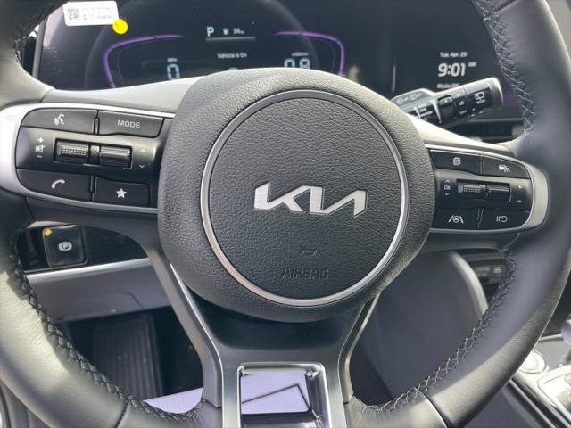 new 2025 Kia Sportage car, priced at $36,524