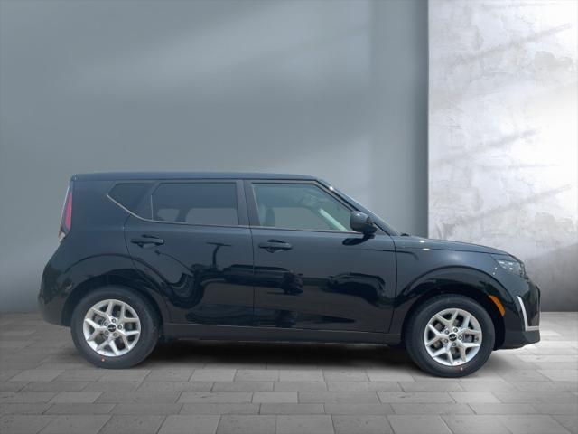 new 2025 Kia Soul car, priced at $21,354