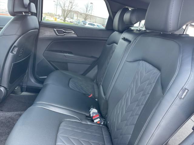 new 2025 Kia Sportage car, priced at $36,154