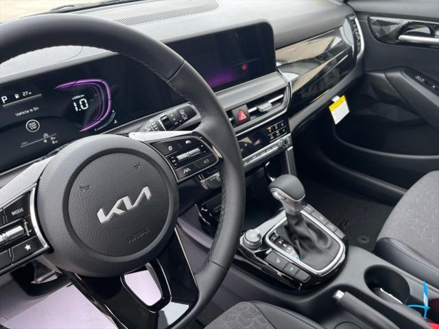 new 2025 Kia Seltos car, priced at $28,929