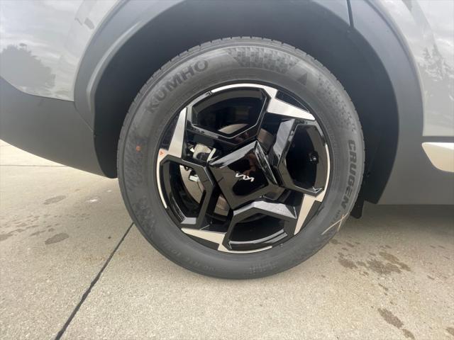 new 2026 Kia Sportage car, priced at $32,560