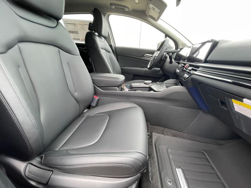 new 2026 Kia Sportage Hybrid car, priced at $37,259
