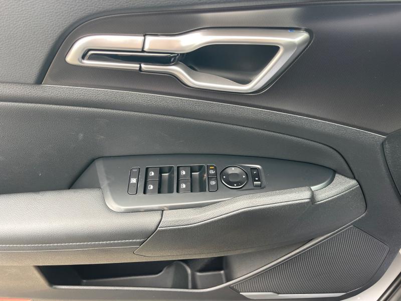 new 2026 Kia Sportage Hybrid car, priced at $37,259