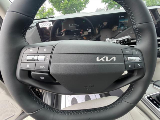new 2026 Kia Sportage car, priced at $33,484