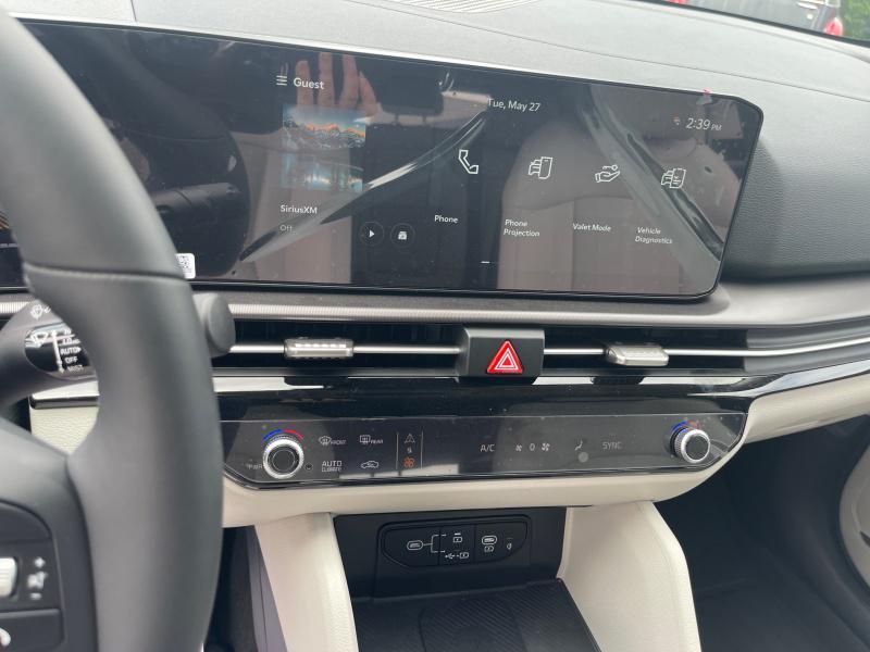 new 2026 Kia Sportage car, priced at $33,484