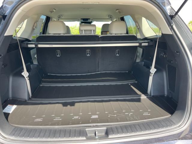 new 2025 Kia Sorento car, priced at $40,560