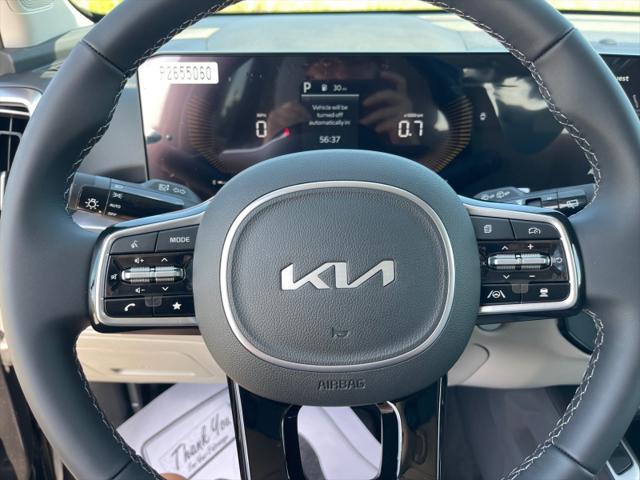 new 2025 Kia Sorento car, priced at $40,560