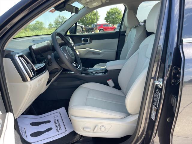 new 2025 Kia Sorento car, priced at $40,560