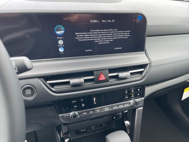 new 2025 Kia Seltos car, priced at $30,374