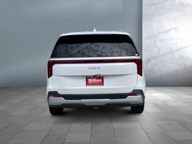 new 2025 Kia Carnival car, priced at $41,424