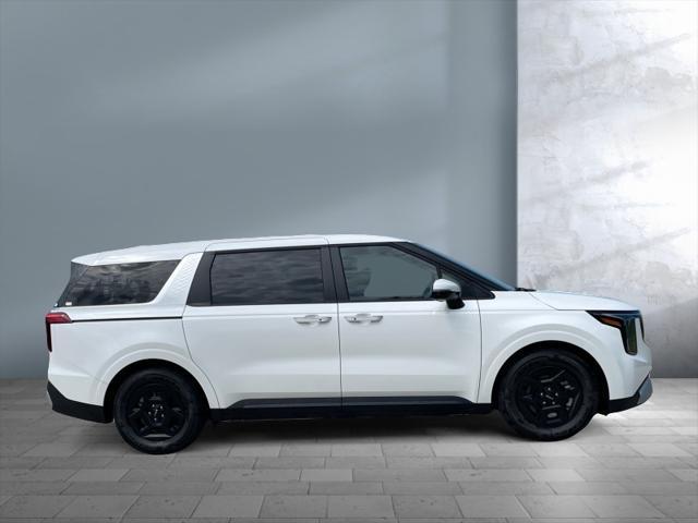 new 2025 Kia Carnival car, priced at $41,424