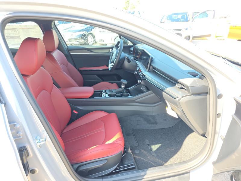 new 2026 Kia K5 car, priced at $31,289