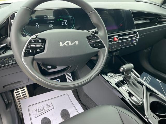 new 2025 Kia Niro car, priced at $32,474