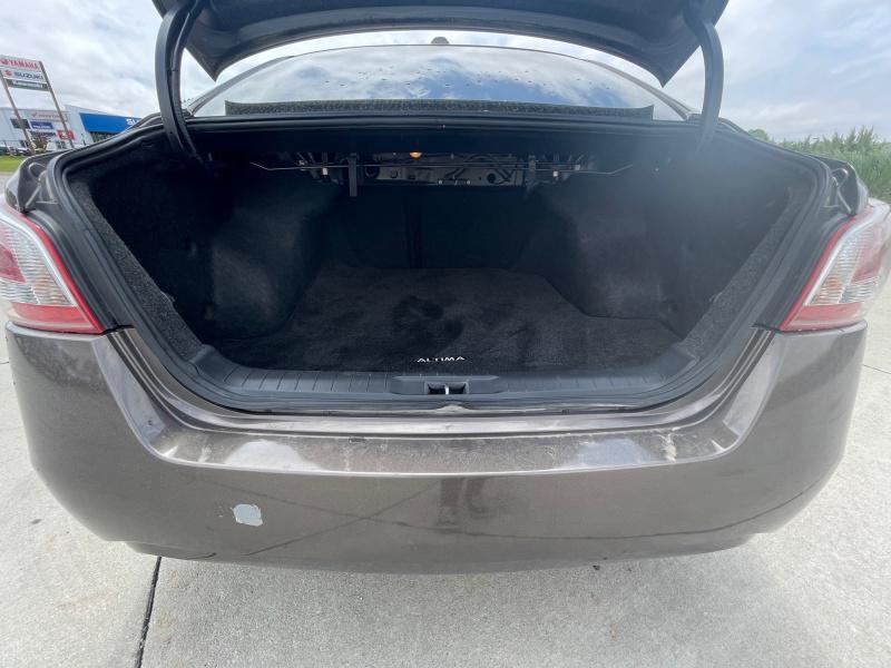 used 2013 Nissan Altima car, priced at $7,777