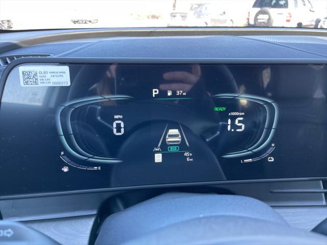 new 2025 Kia Sportage car, priced at $42,504