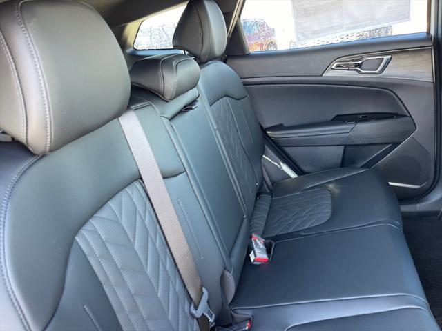 new 2025 Kia Sportage car, priced at $42,504