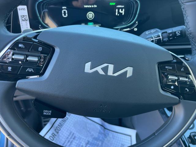 new 2025 Kia Niro car, priced at $32,039