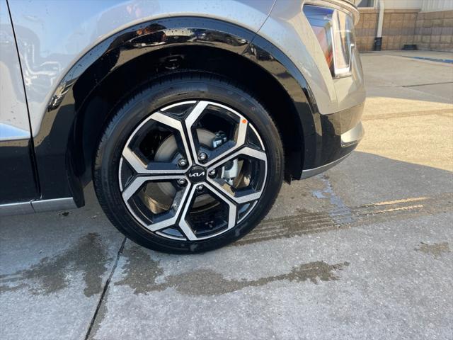 new 2025 Kia Niro car, priced at $32,464
