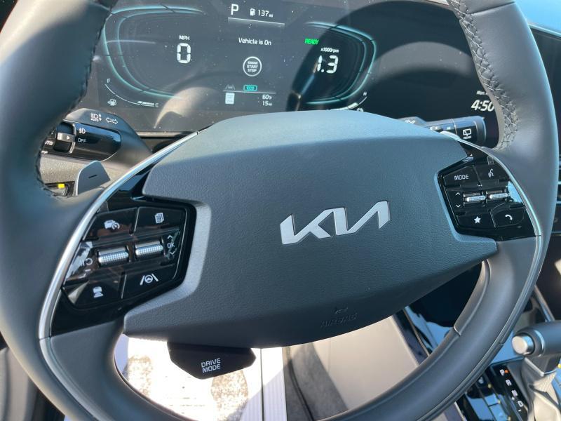 new 2025 Kia Niro car, priced at $32,464
