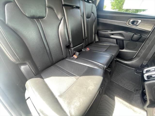 used 2022 Kia Sorento car, priced at $28,970