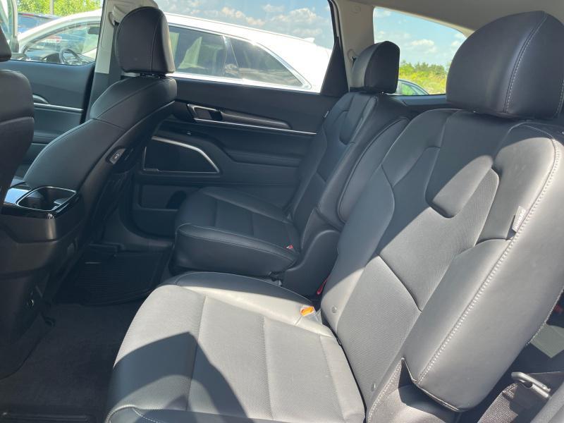 new 2025 Kia Telluride car, priced at $43,924