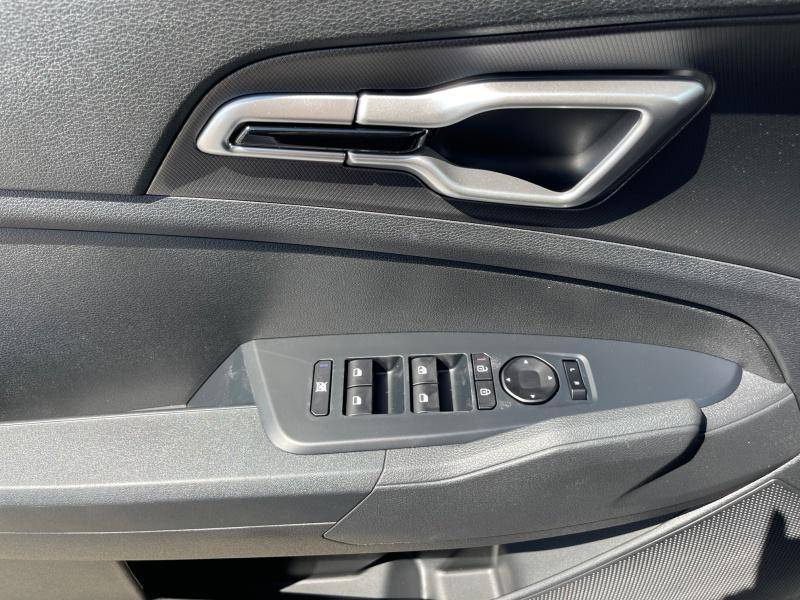 new 2026 Kia Sportage car, priced at $34,109