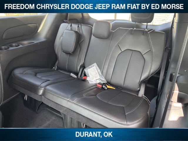 new 2025 Chrysler Pacifica car, priced at $41,138