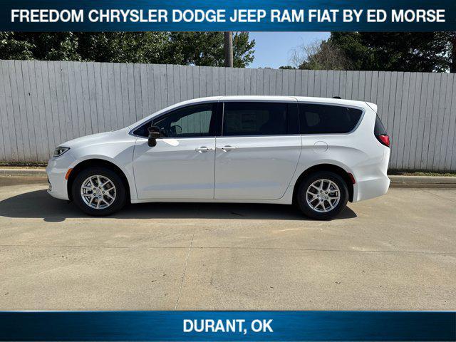 new 2025 Chrysler Pacifica car, priced at $41,138