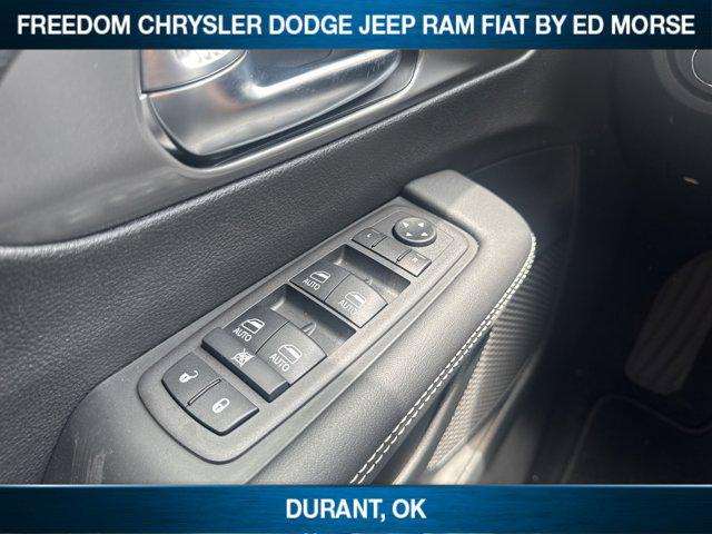 new 2025 Chrysler Pacifica car, priced at $41,130