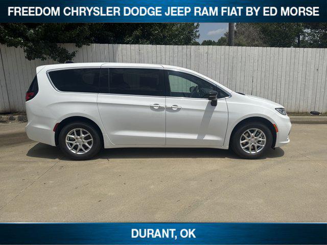 new 2025 Chrysler Pacifica car, priced at $41,130