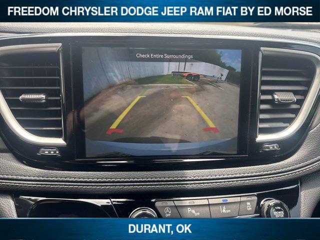 new 2025 Chrysler Pacifica car, priced at $41,130