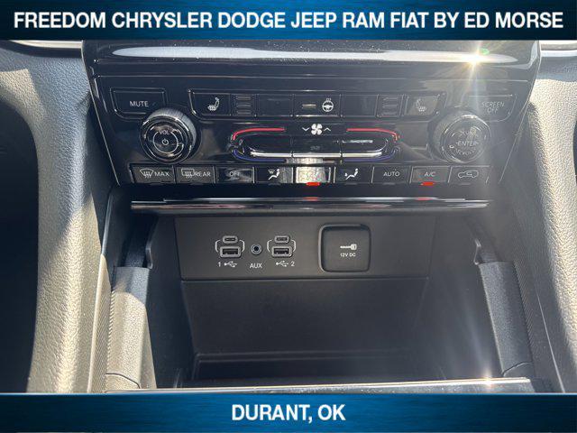 new 2025 Jeep Grand Cherokee car, priced at $44,801