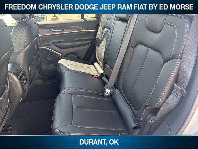 new 2025 Jeep Grand Cherokee car, priced at $44,801