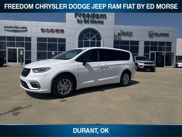 new 2025 Chrysler Pacifica car, priced at $41,145