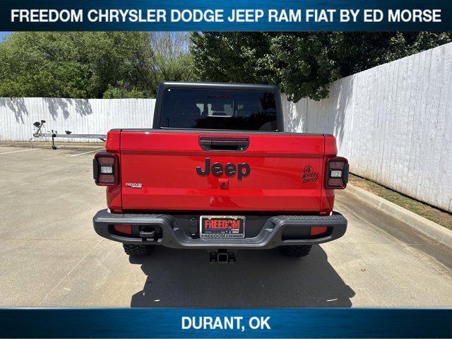 new 2025 Jeep Gladiator car, priced at $44,379