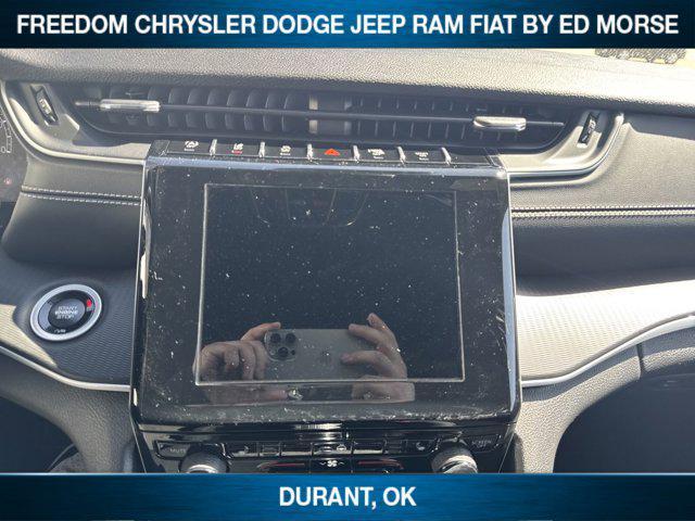new 2025 Jeep Grand Cherokee L car, priced at $40,220