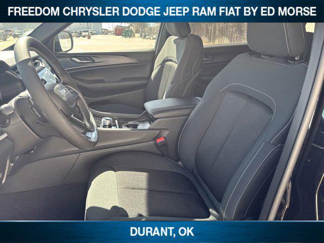 new 2025 Jeep Grand Cherokee L car, priced at $40,220