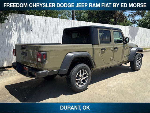 new 2025 Jeep Gladiator car, priced at $43,014