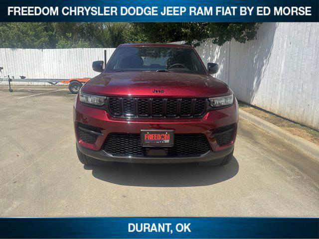 new 2025 Jeep Grand Cherokee car
