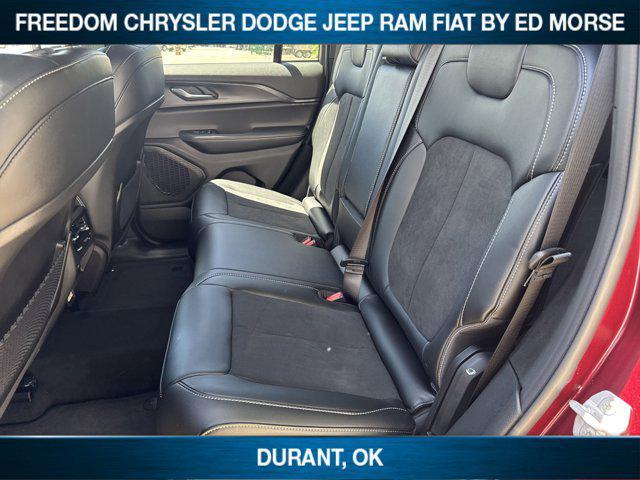 new 2025 Jeep Grand Cherokee car